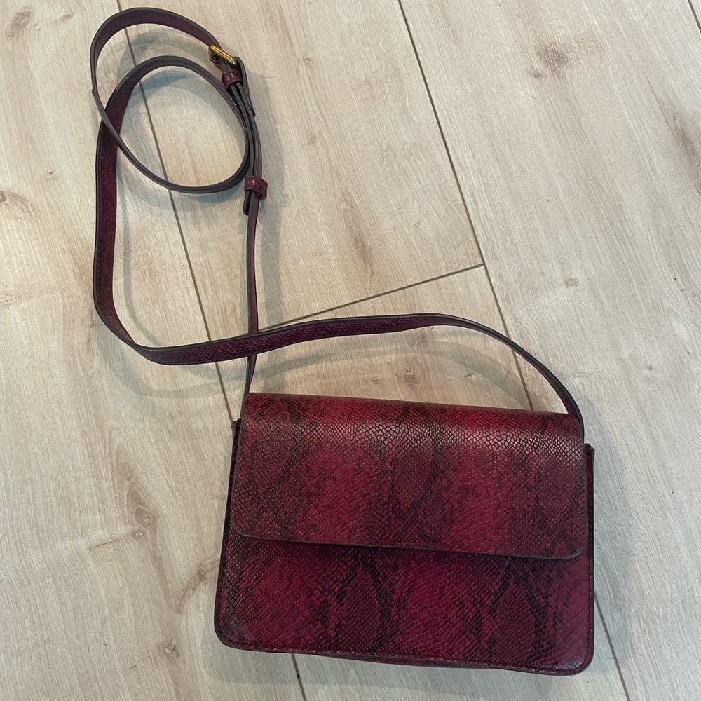 Red snakeskin faux leather crossbody